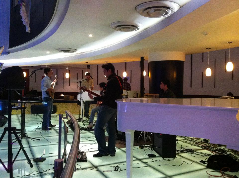 Noche de casino - Nightlife